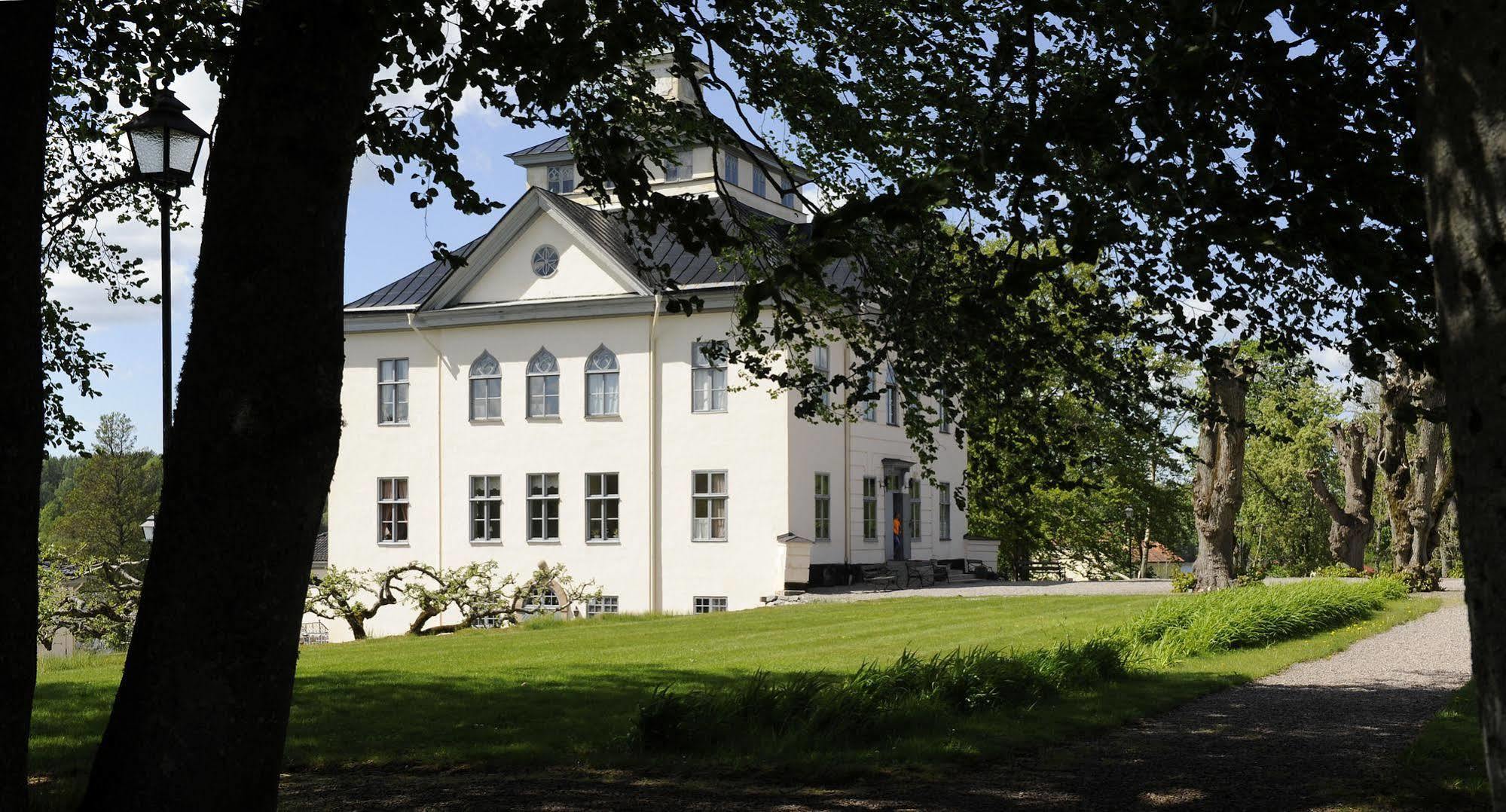 Oester Malma Hotel Marieberg  Bagian luar foto