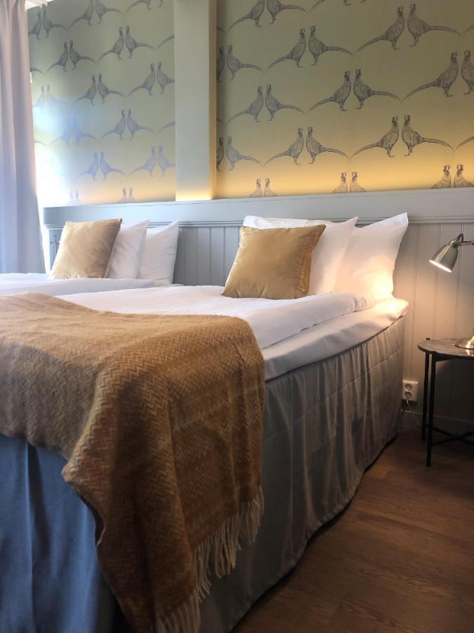 Oester Malma Hotel Marieberg  Bagian luar foto