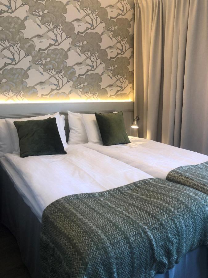 Oester Malma Hotel Marieberg  Bagian luar foto